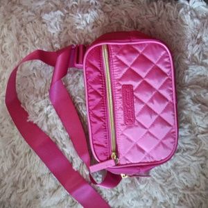 Juicy Couture Quilted Fanny-Pack Pink Crossbody Bag Lined Zip Purse New